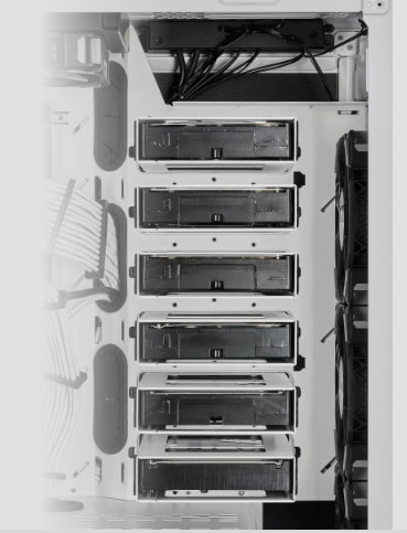 Case PC Corsair Carbide Series 678C Low Noise Tempered Glass ATX Case — Black